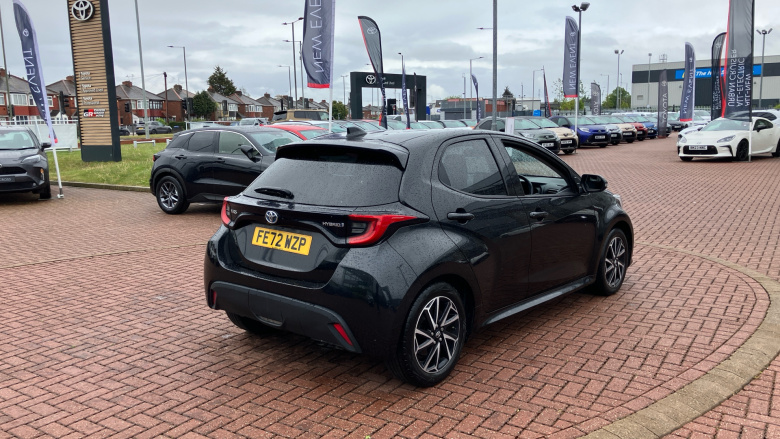 Toyota Yaris 1.5 Hybrid Design 5dr CVT Hybrid Hatchback